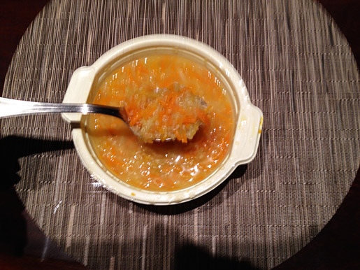 Sopa de quinoa com legumes -  a foto está péssima mas juro que era gostosa!!