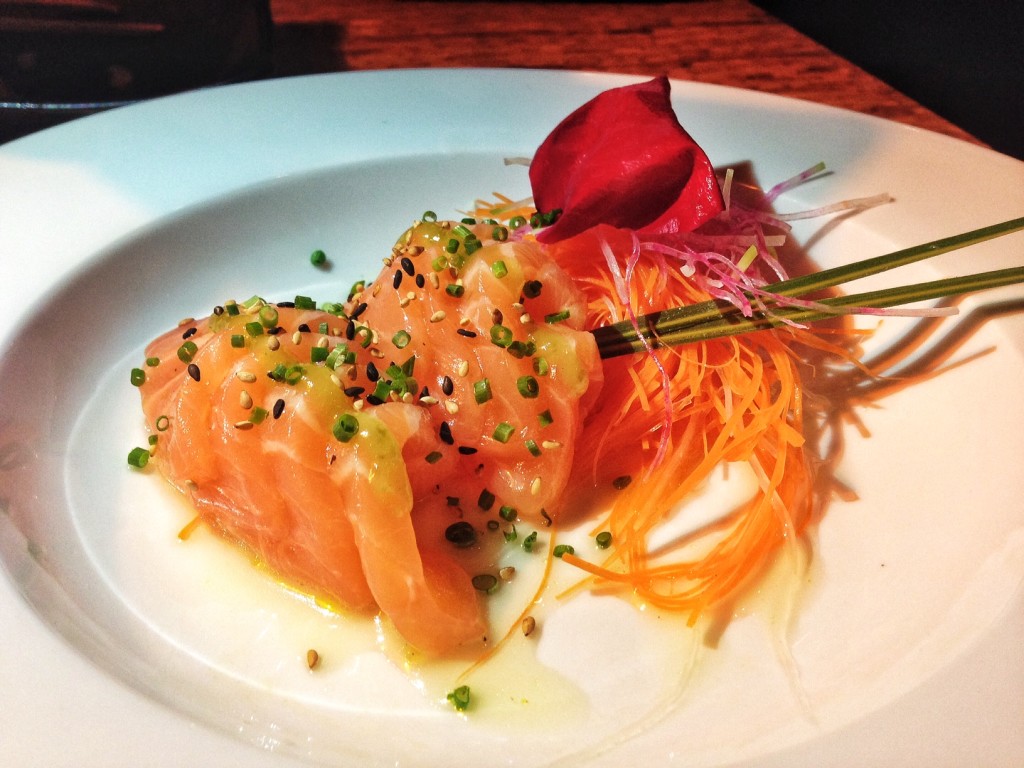 sashimi de salmão
